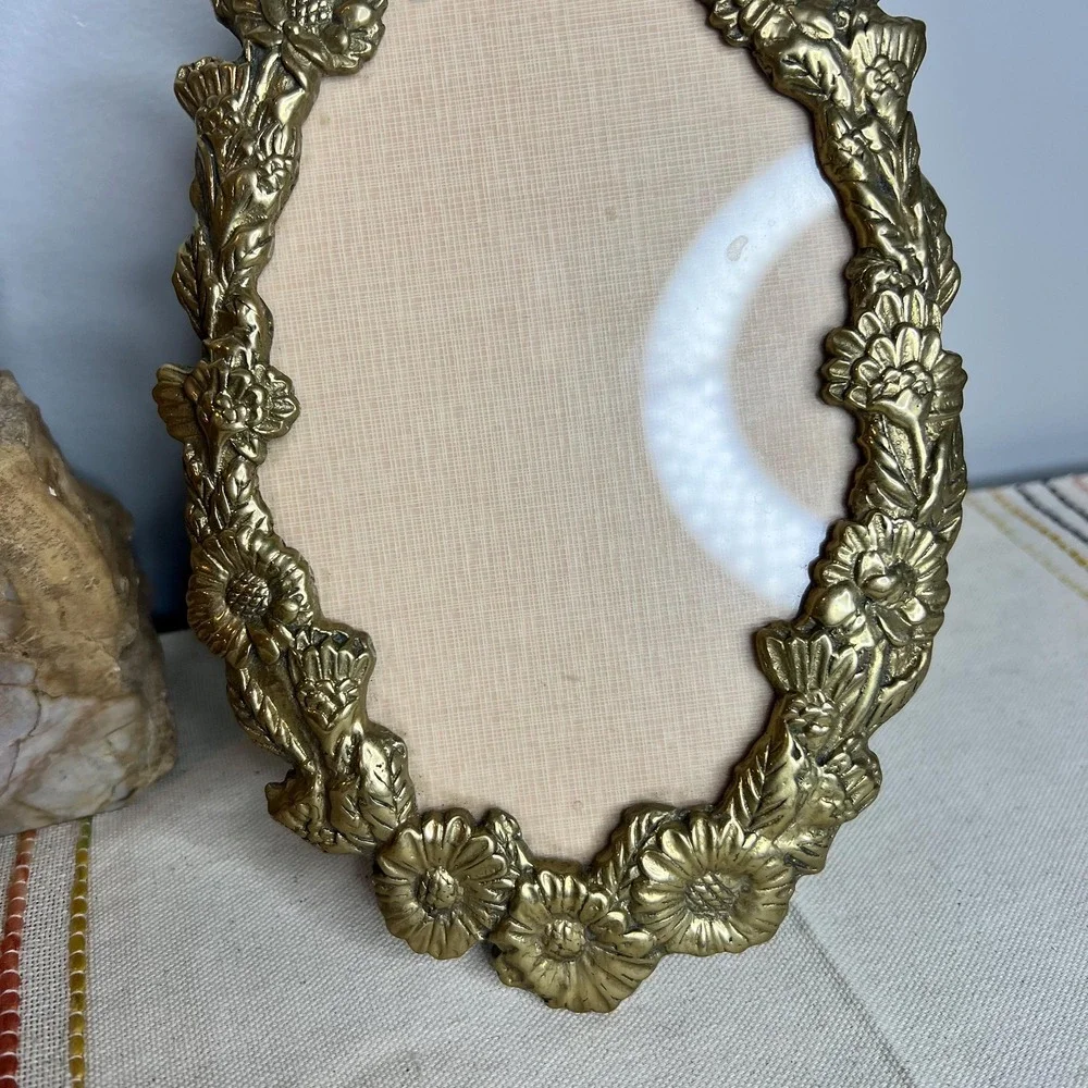Vintage Brass Oval Picture Frame Victorian Style 9.5